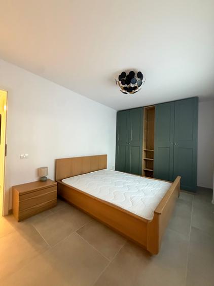 Apartament cu 3 camere semidecomandat în Gheorghe Lazăr