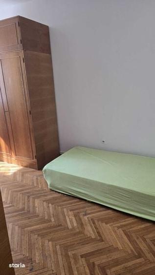 Apartament cu 3 camere decomandat în Mărăști