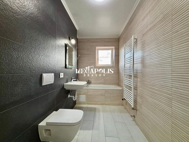 Apartament cu 2 camere decomandat în Tractorul