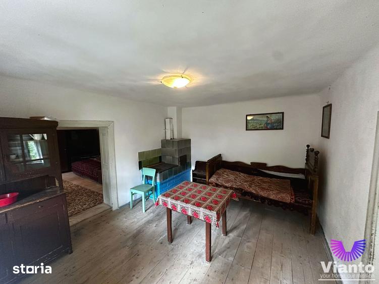 Casă cu 3 camere cu Teren 1100 Mp în Central