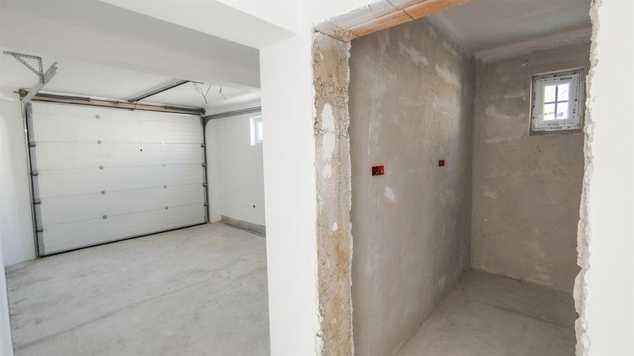 Casă cu 3 camere cu Teren 844 Mp în Nufărul