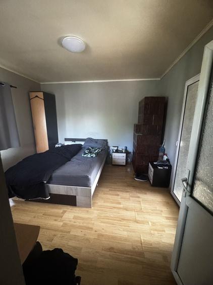 Casă cu 3 camere în Traian