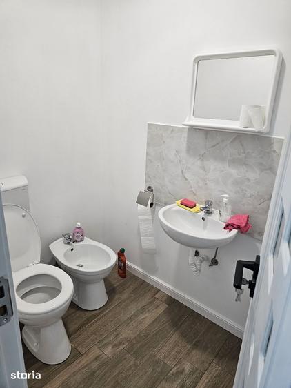 Spațiu comercial, de 300 mp, în Galda de Jos