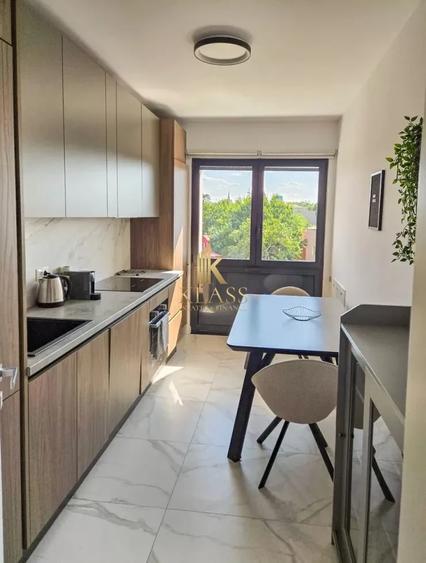 Apartament cu 2 camere decomandat, mobilat în Nordului