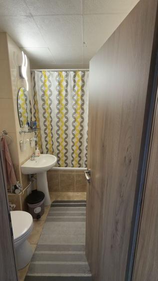 Apartament cu 3 camere decomandat în Ștrand