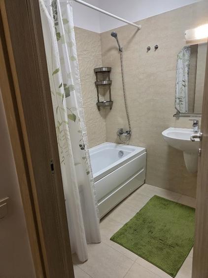 Apartament cu 2 camere decomandat în Titulescu