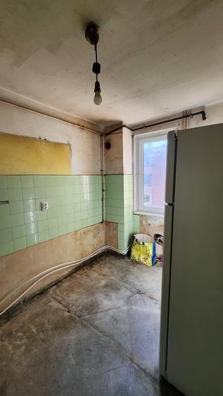 Oferta apartament 3 camere , 2 balcoane , 55000 euro - 1