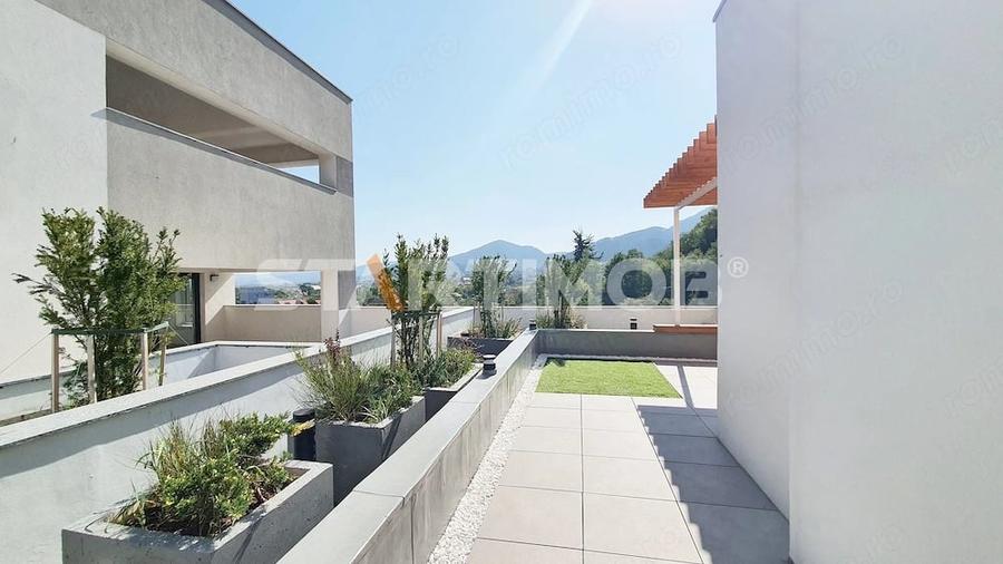 Apartament cu 2 camere semidecomandat în Dârste