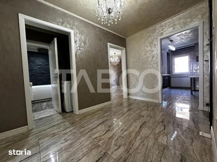 Apartament cu 4 camere decomandat în Ștrand