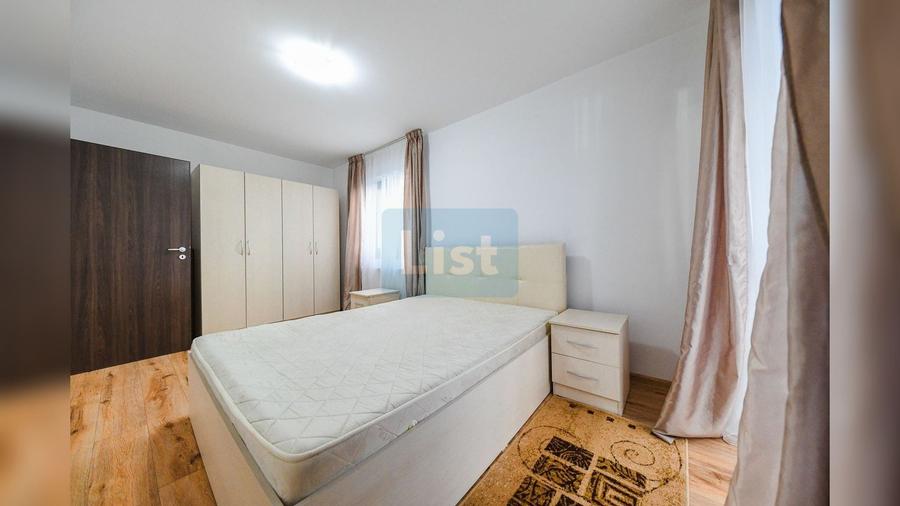 Apartament cu 3 camere semidecomandat în Între Lacuri