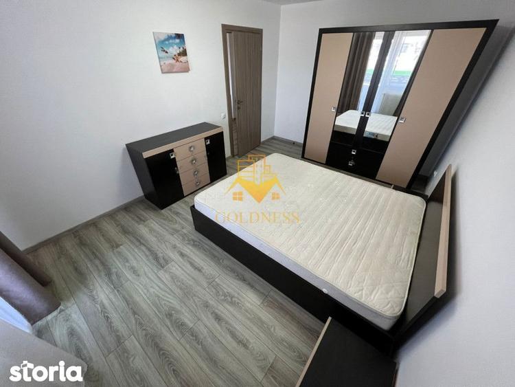 Apartament cu 3 camere, mobilat în Între Lacuri