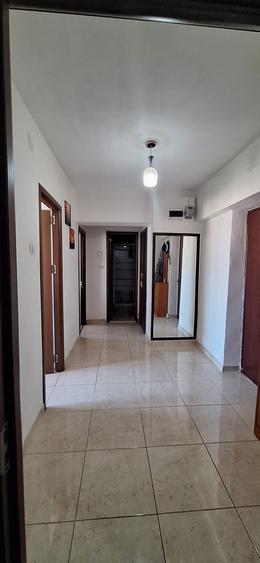 Apartament cu 2 camere de inchiriat la Universitate - 8