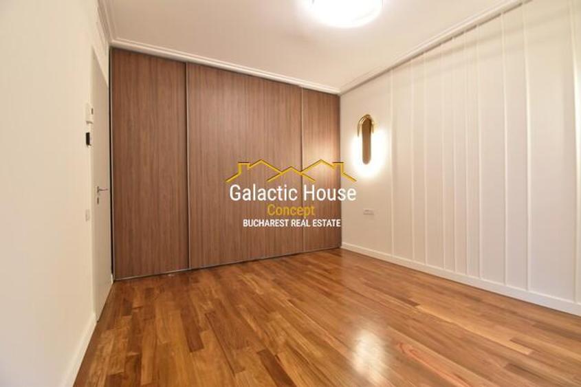 Apartament cu 4 camere decomandat, mobilat în Central