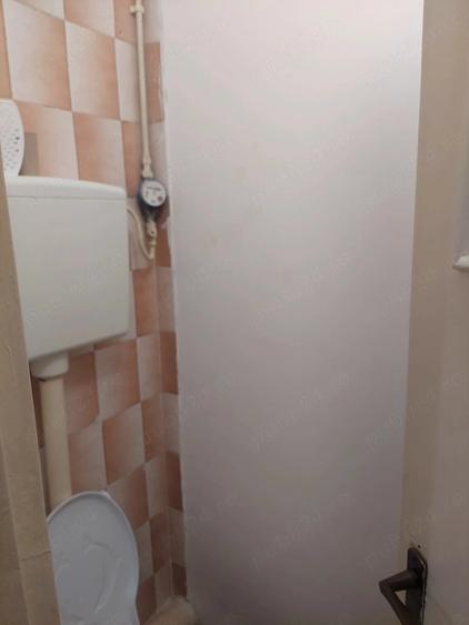 Apartament 4 camere de vanzare confort 1 Metrou Titan Piata Minis sector 3 Bucuresti - Proprietar - 3
