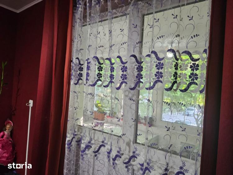 Apartament cu 3 camere în Berceni