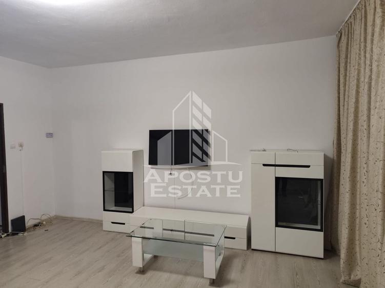 Apartament cu 2 camere decomandat, mobilat în Medicină