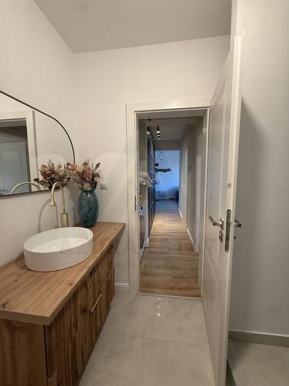 Apartament cu 2 camere decomandat, mobilat în Șelimbăr