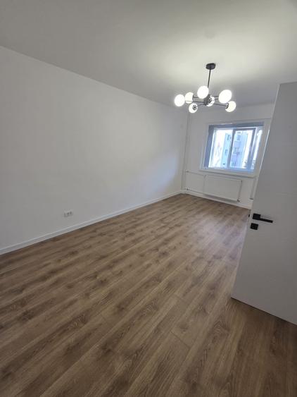 Apartament cu 2 camere decomandat în Lujerului