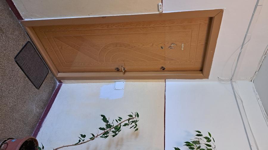 Apartament cu 3 camere semidecomandat în Nord