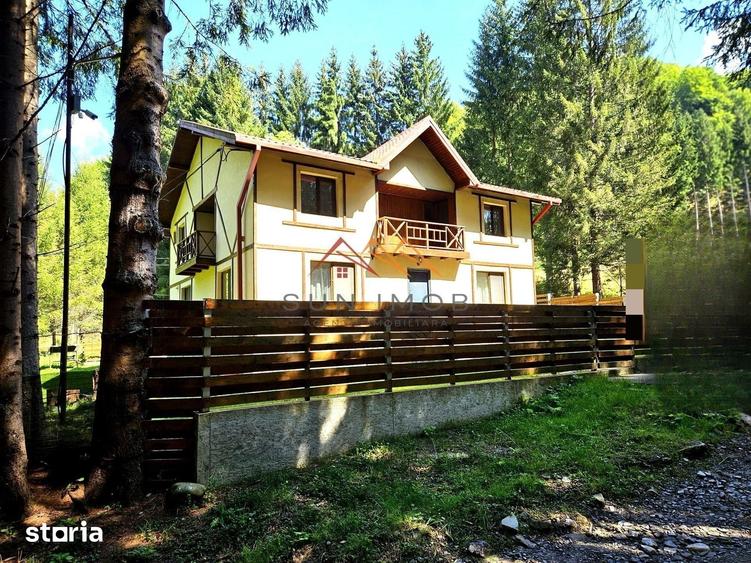 Casă cu 5 camere cu Teren 393 Mp în Valea Doftanei
