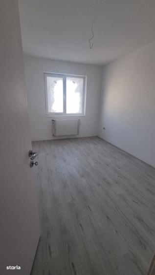 Apartament cu 3 camere în Vest