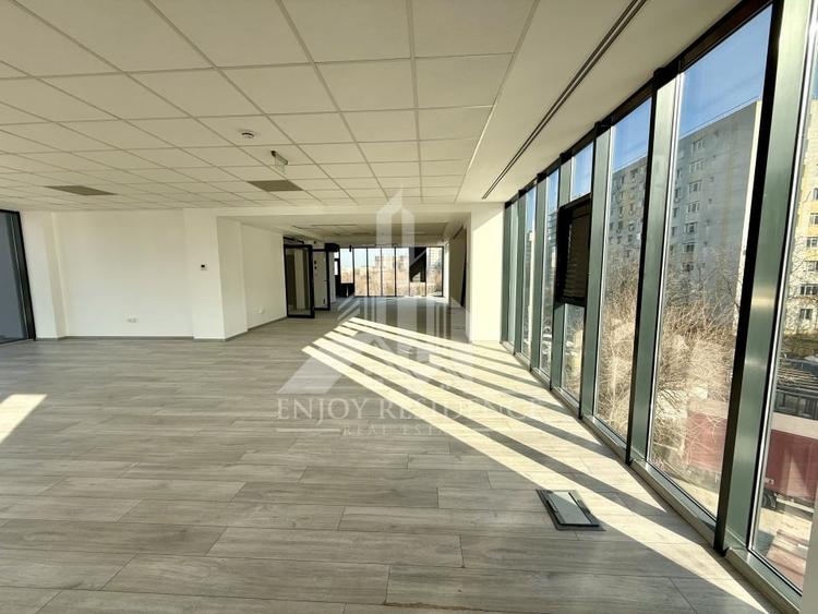 Spațiu comercial, de 1,250 mp, în Pantelimon