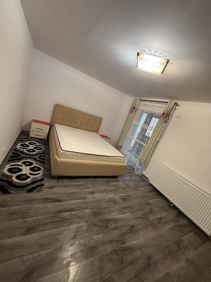 Apartament cu 2 camere decomandat în Exterior Vest