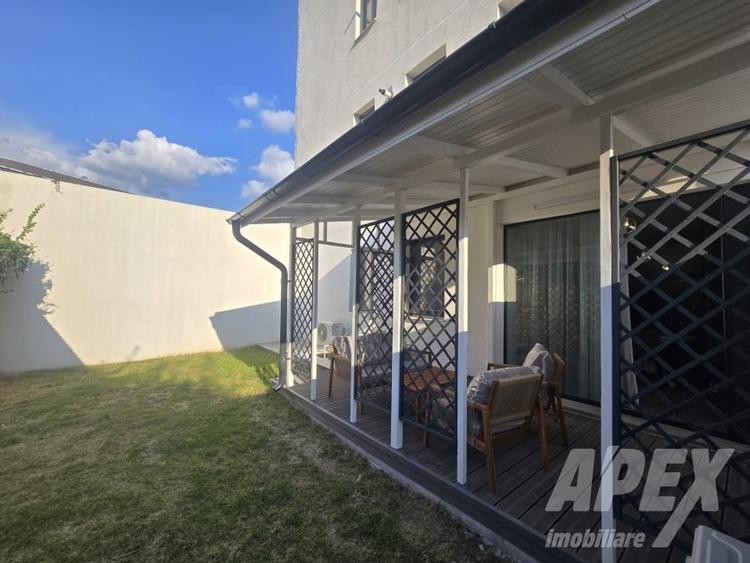 Apartament cu 2 camere decomandat, mobilat în Decebal