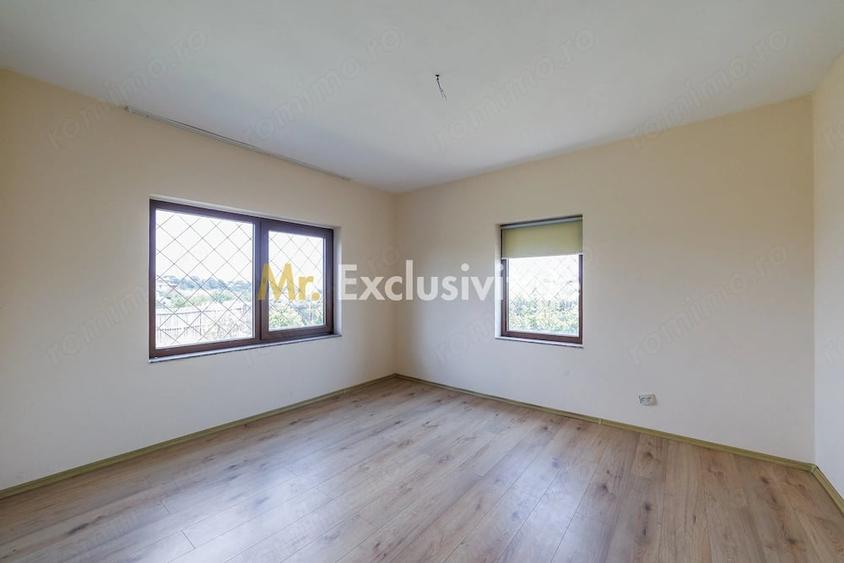 Casă cu 3 camere cu Teren 705 Mp în Craiovei