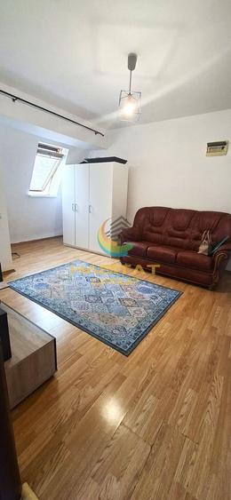 Apartament cu 2 camere semidecomandat, mobilat în Mihai Bravu