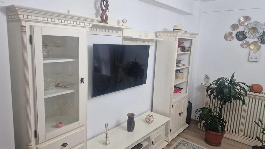 Apartament cu 3 camere decomandat, mobilat în Ultracentral