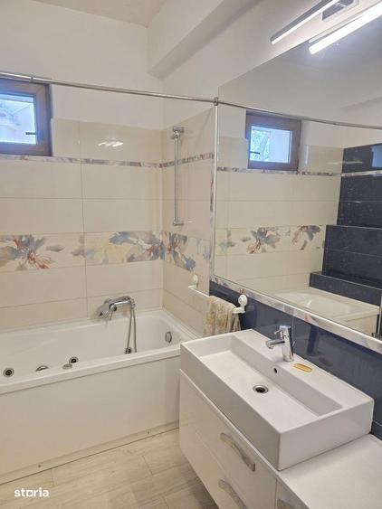 Apartament cu 3 camere în Polonă