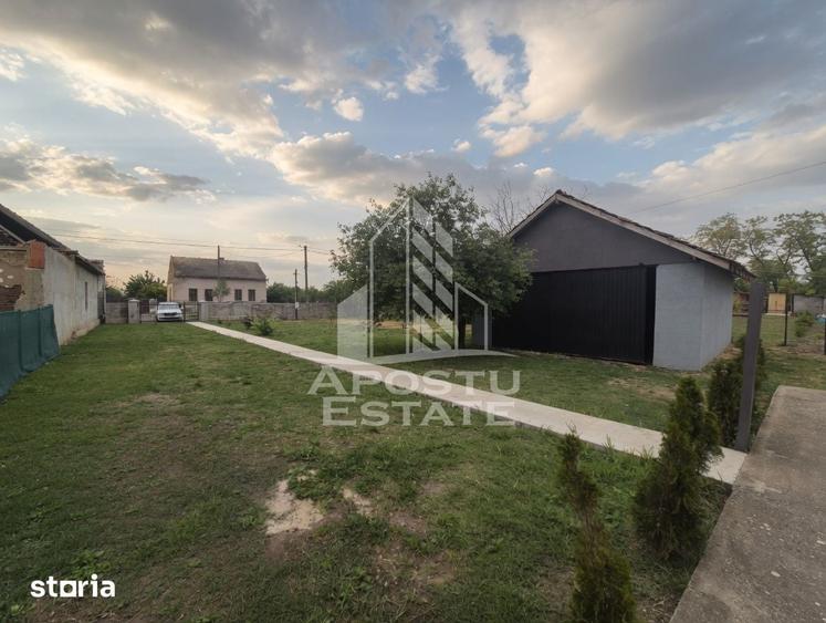 Casă cu 5 camere cu Teren 2972 Mp în Central
