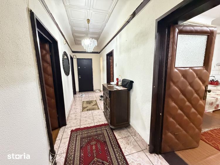 Apartament cu 3 camere decomandat în Ștefănești