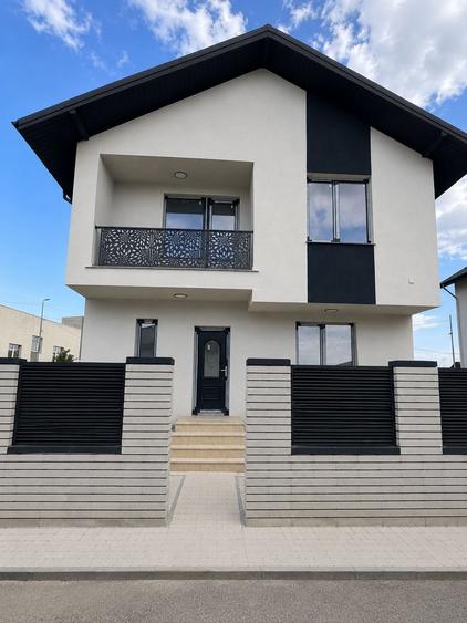Casă individuală cu 4 camere cu Canalizare în Haliu