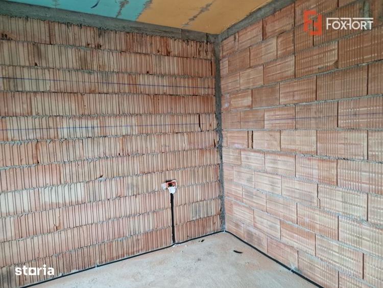 Casă cu 3 camere cu Teren 307 Mp în Remetea Mare