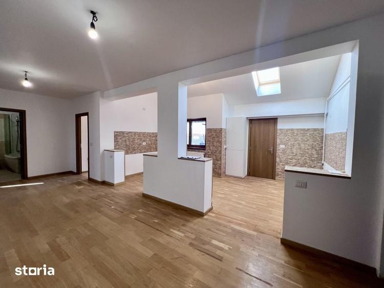 Apartament cu 3 camere în Girocului