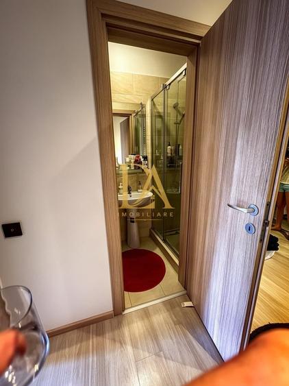 Apartament cu 3 camere decomandat, mobilat în Antiaeriană