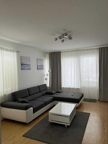 Apartament cu 2 camere decomandat în Exterior Vest