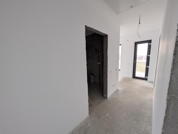 Casă individuală cu 4 camere cu Teren 430 Mp în Corbeanca
