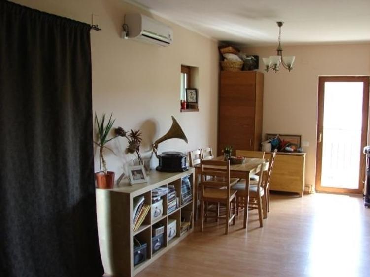 Apartament cu 2 camere decomandat în 1 Mai