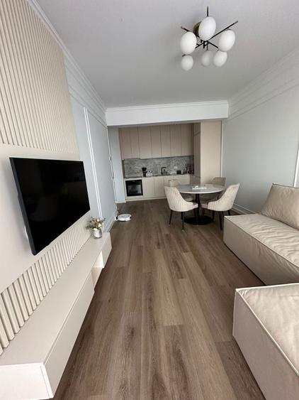 Apartament cu 3 camere în Centura