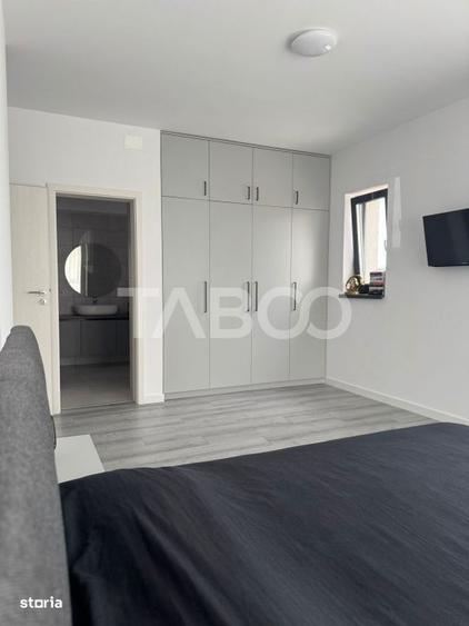 Apartament cu 4 camere, mobilat în Central