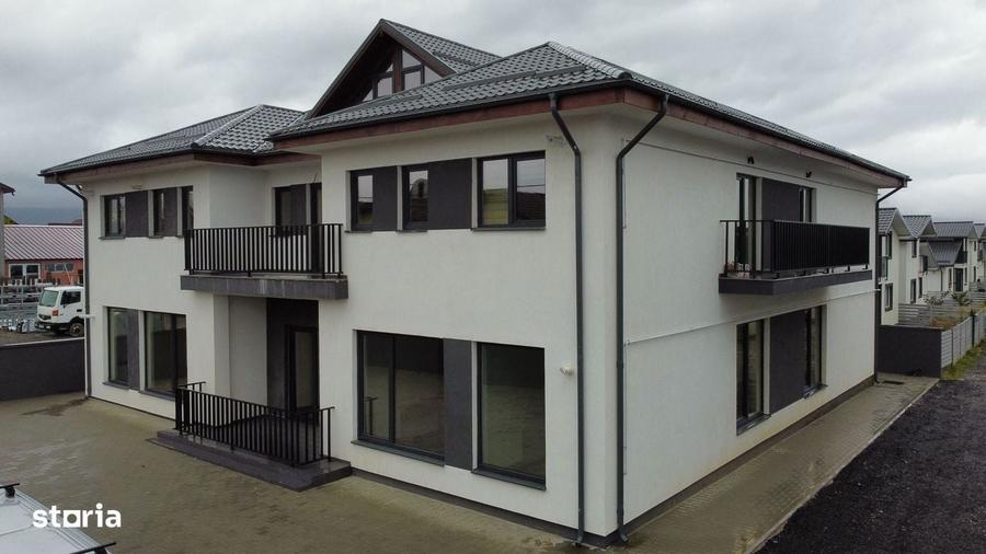 Apartament cu 4 camere în Central