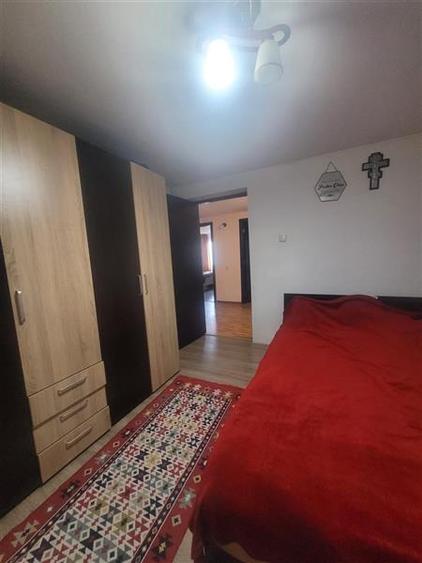 Casă individuală cu 4 camere cu Teren 600 Mp în Lazu