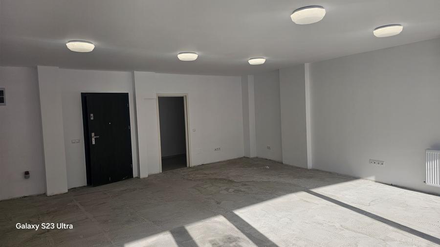 Spatiu comercial - 1