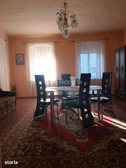 Casa saseasca 7 camere Brateiu