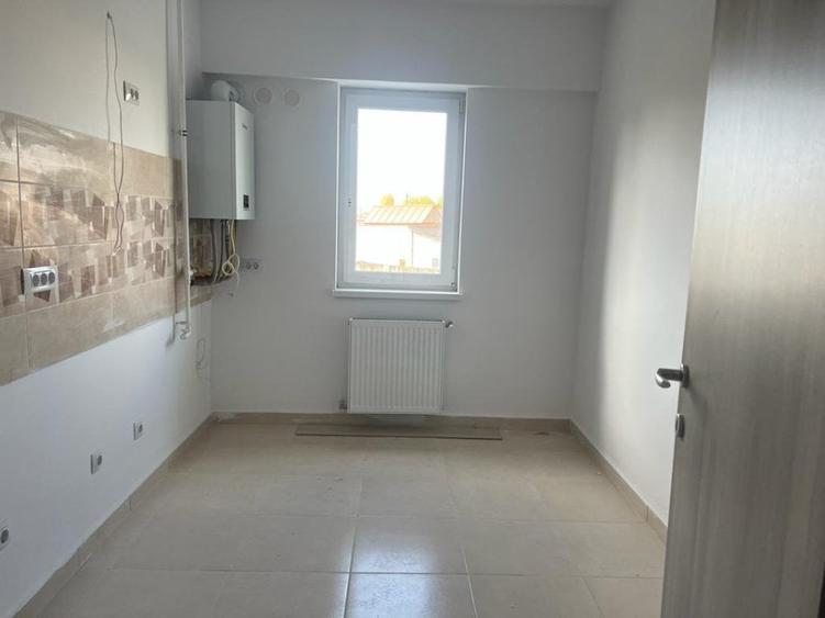 Apartament cu 2 camere decomandat în Dacia