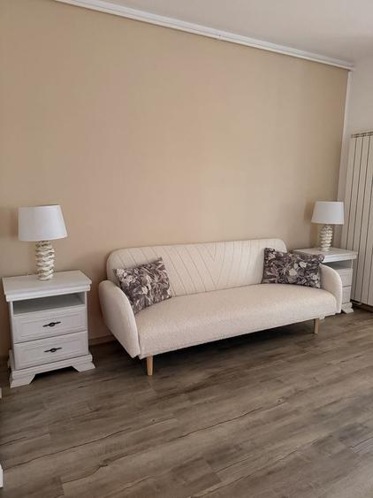 Apartament cu 2 camere decomandat în Prelungirea Ghencea