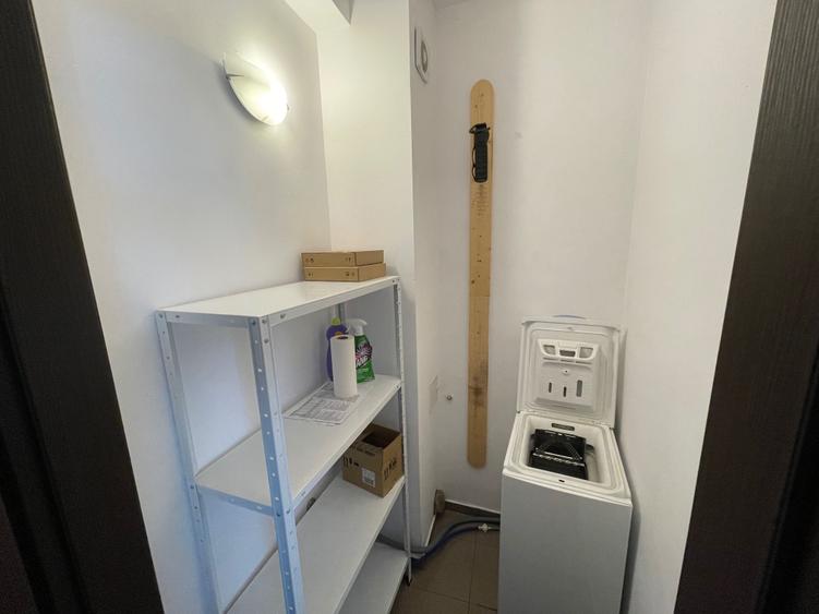 Apartament cu 2 camere semidecomandat în Dacia
